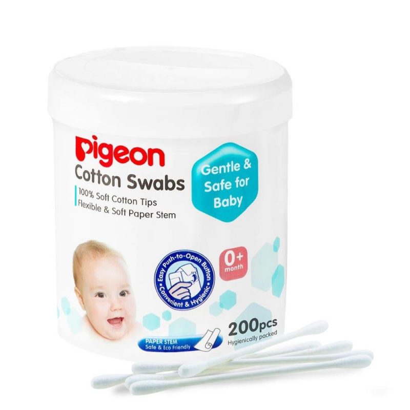 Pigeon Cotton Swabs Soft Paper Stem 200pcs
