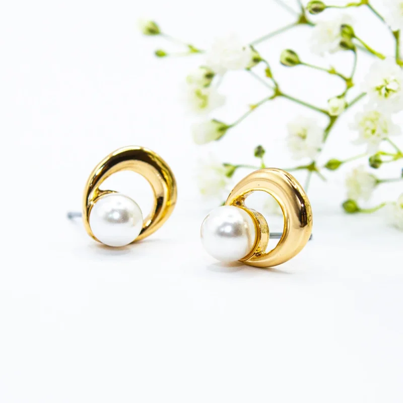 Medical Earring Gt48 Gold Open Circle With Pearl Insert Studs