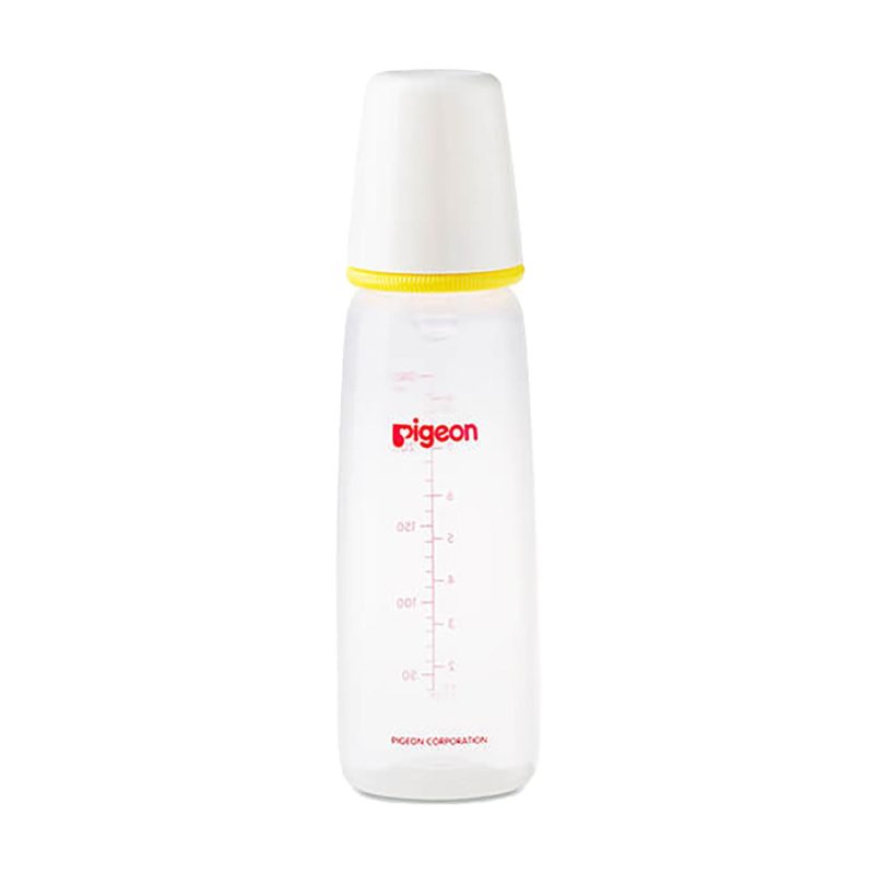 Pigeon Plastic Feeding Bottle 4M+ (240Ml)